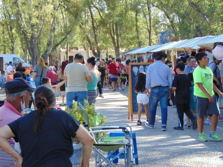 Ocho ferias para recorrer y poder compararle “algo a Mamá”