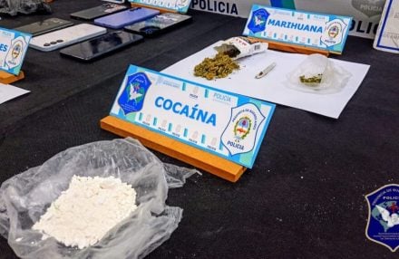 droga inglaterra 2000 arresto domiciliario