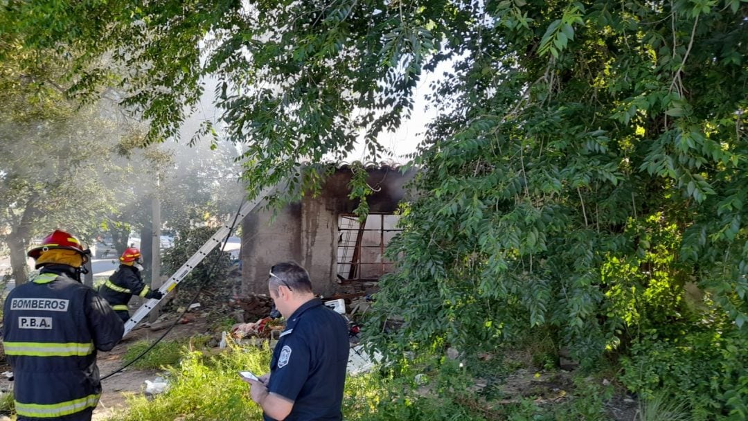 Incendio en una vivienda abandonada