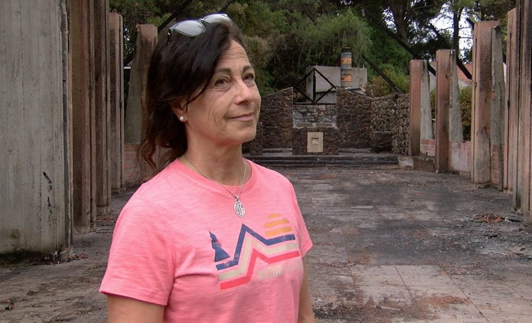 “Fue todo muy rápido, imposible frenarlo”: conmoción en Pehuen Co por el incendio en la iglesia del balneario