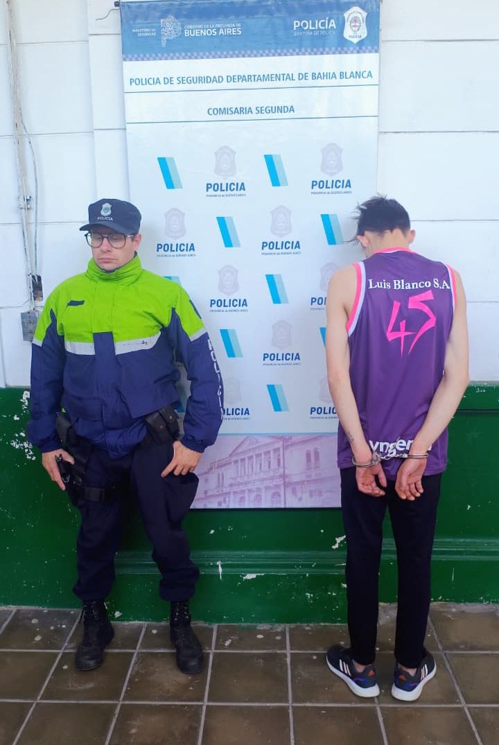 Quedó grabado: aprehendieron a un joven que salió de estar preso por robar una moto y volvió a robar otra