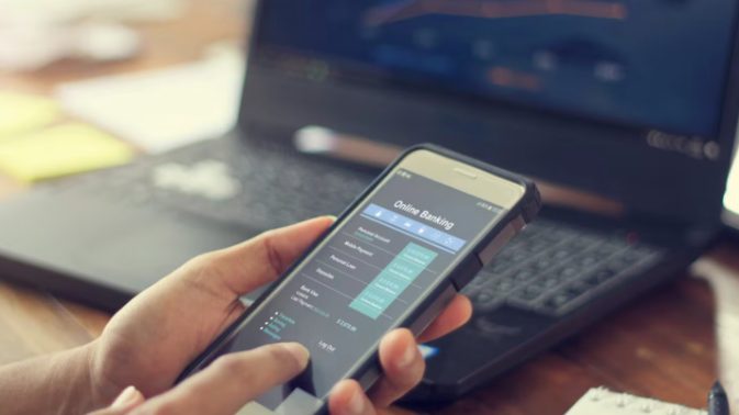 Se dio cuenta de que le faltaba plata en la cuenta, denunció al banco y recibirá una millonaria indemnización