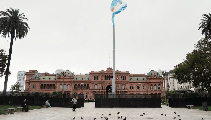 El Gobierno decretó asueto por Navidad y Año Nuevo para los empleados públicos