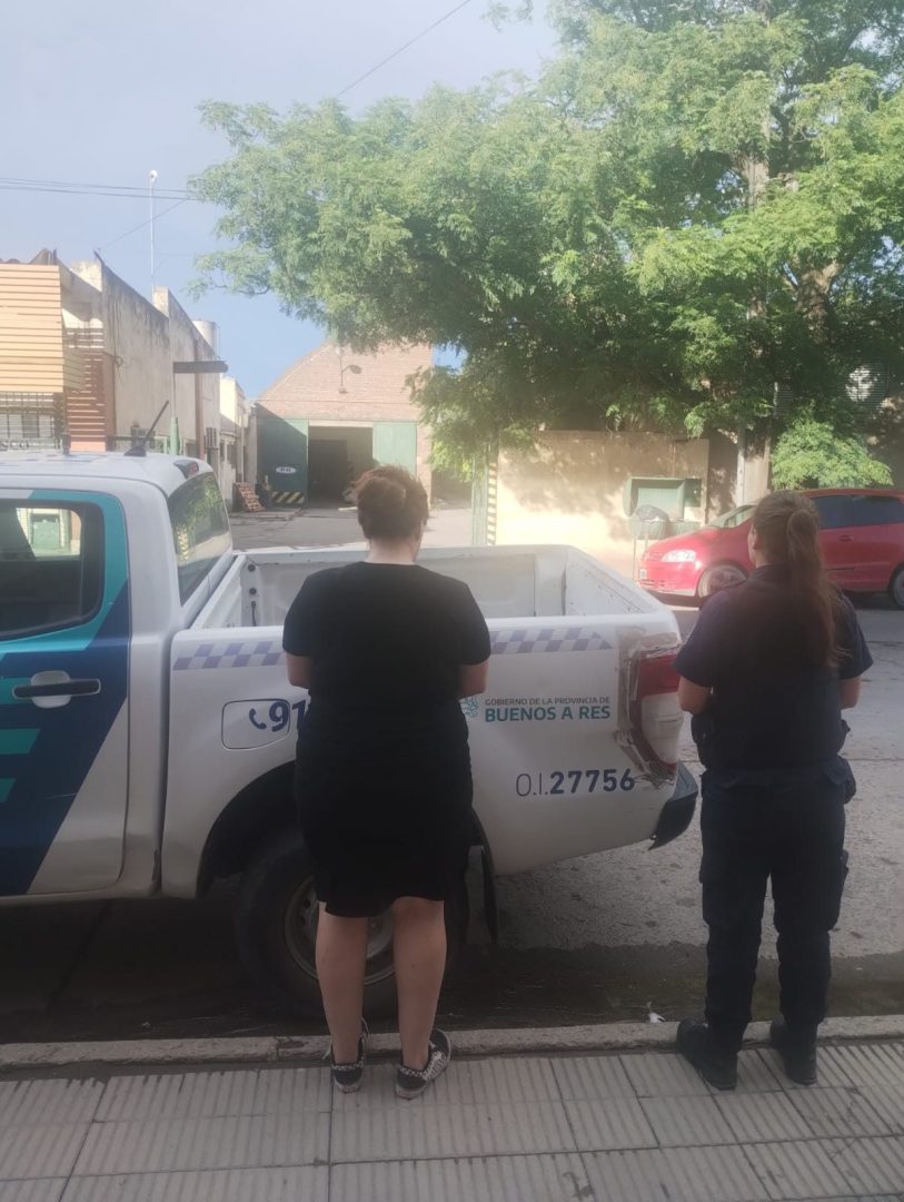 Aprehendieron a una joven por agredir con un arma blanca a su expareja