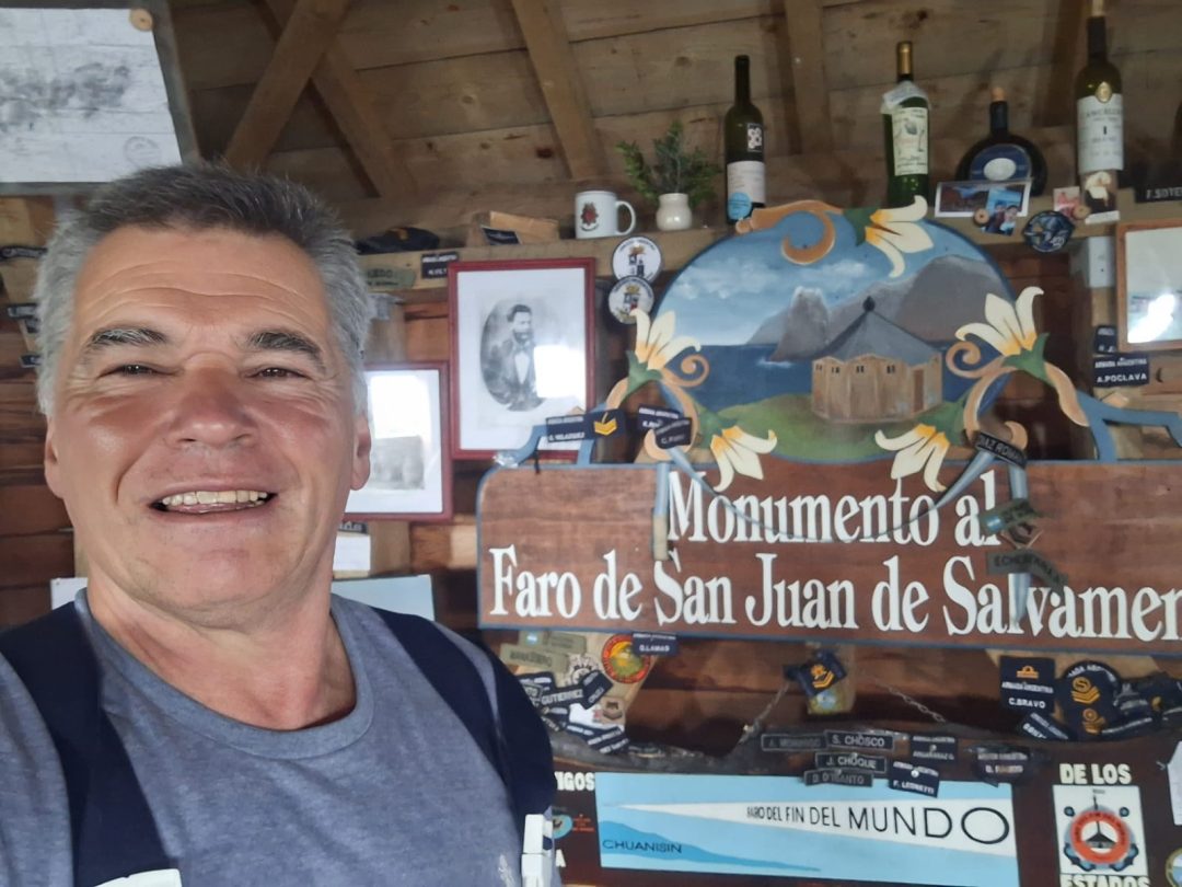 “Durmieron dos noches en el Faro del Fin del Mundo”: expedición científica en la Isla de los Estados