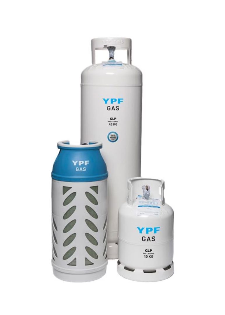 Garrafas de plástico: YPF lanzó una prueba piloto con envases 65% más livianos para uso hogareño