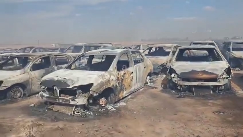 Controlaron el incendio en la caminera: así quedaron los autos afectados