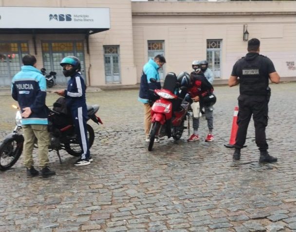 Operativo “antimotochorros”: tres detenidos con pedidos de captura