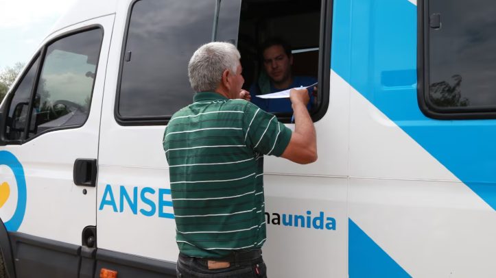 El Gobierno confirmó el nuevo aumento para jubilaciones y pensiones: cuánto cobrarán en mayo