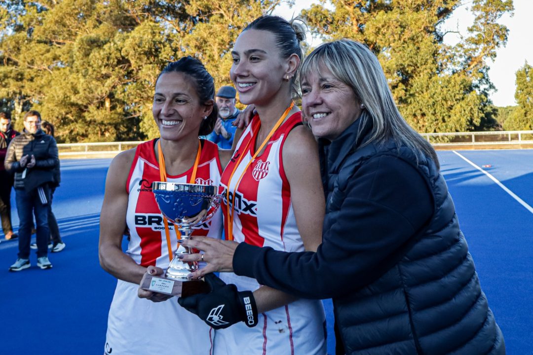 Monte Hermoso campeón de la superliga de hockey y al Súper 8