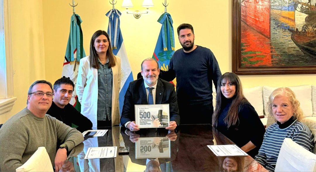 Más de 500 conductores ya se anotaron para trabajar con plataformas digitales en Bahía Blanca