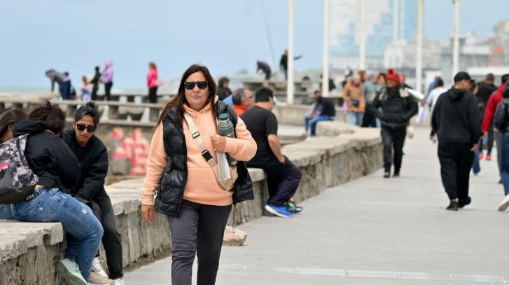 Fin de semana largo: más de 1,4 millones de turistas viajaron por la Argentina y gastaron $340.000 millones