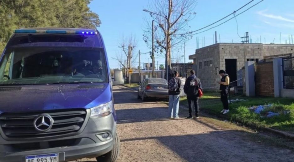 Los elementos que refuerzan la hipótesis de que un hombre mató a sus dos hijos y se suicidó en Santa Fe