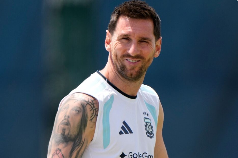 En el día de cumpleaños de Messi: hasta qué edad jugaron en un Mundial otros cracks históricos