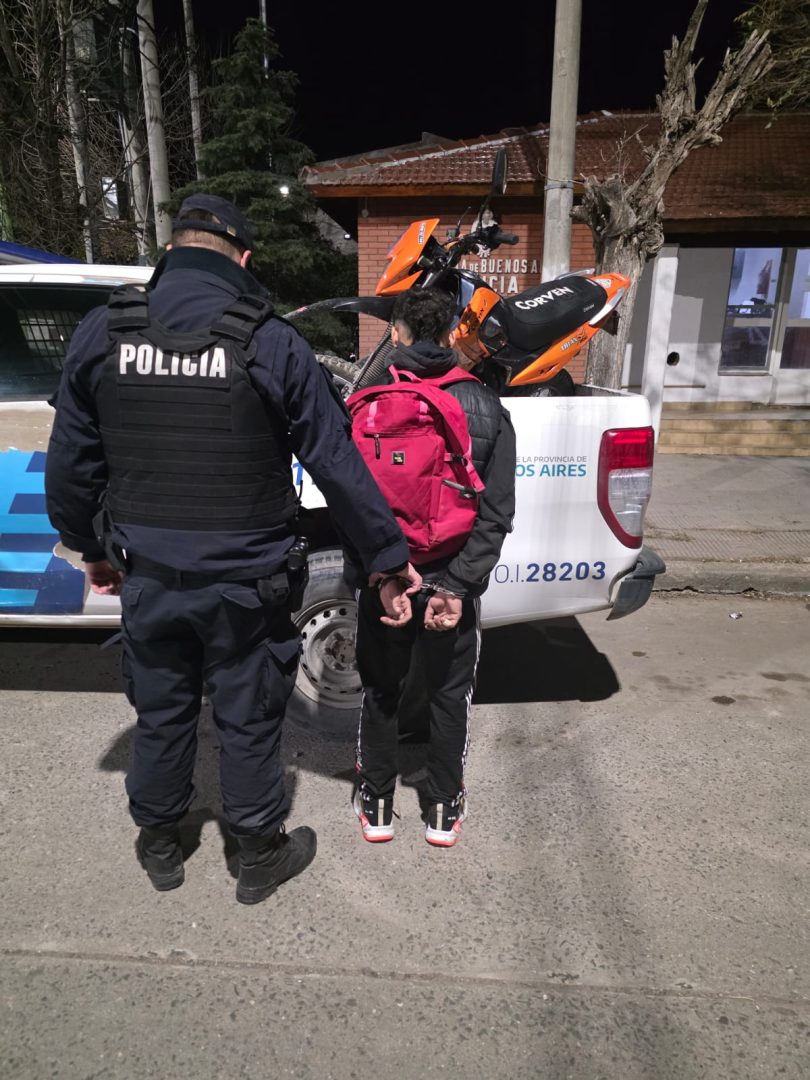 Un motociclista fue detenido tras una persecución