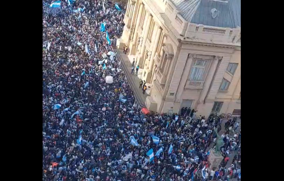 Remontada histórica de la Selección: Bahía Blanca celebró en las calles el agónico triunfo ante Egipto