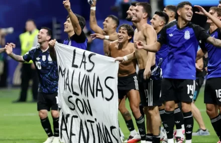 bandera-las-malvinas-son-argentinas-16072026-2284178