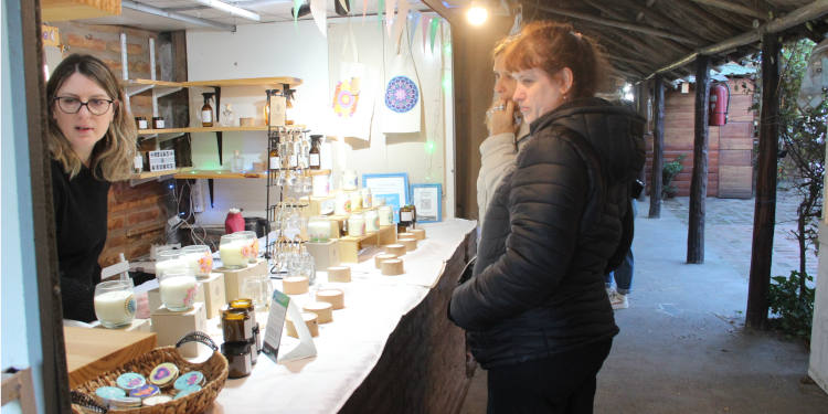Vacaciones de Invierno en Monte: Una Feria reúne a emprendedores locales