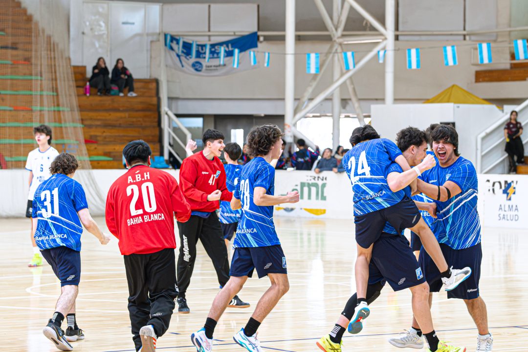 Handball: Bahía Blanca campeón invicto en Mendoza y logró el ascenso en el Argentino de Selecciones Cadetes B