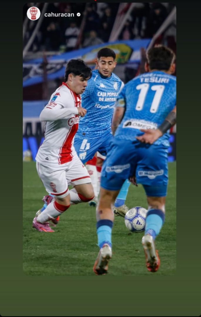 Otro bahiense debutó en la primera división de la AFA