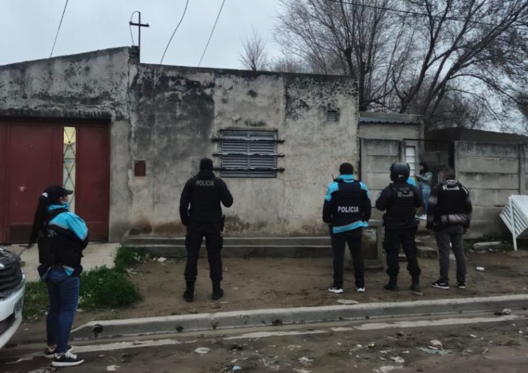 Cayó un sospechoso de robarle a su expareja con una escopeta y lo investigan por otros asaltos a motociclistas