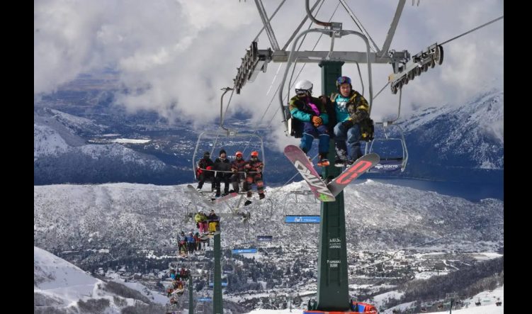 Las vacaciones de invierno tuvieron mayor movimiento y consumo con ayuda del turismo internacional