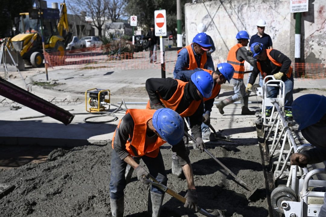 Plan de infraestructura vial: ya repararon 74 esquinas críticas en la ciudad