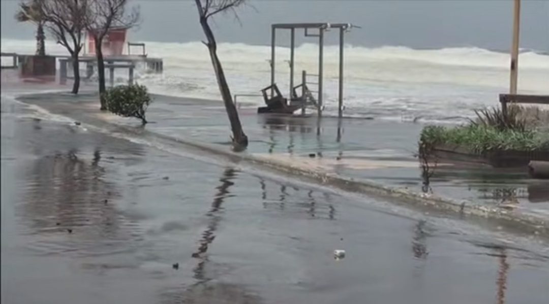 Marcos Fernández: “Muchas de las rampas se ven totalmente destruidas” por el avance del mar en Monte Hermoso