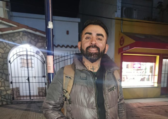 Buscan a un hombre desaparecido desde el 17 de septiembre: habría sido visto haciendo dedo hacia Bahía Blanca