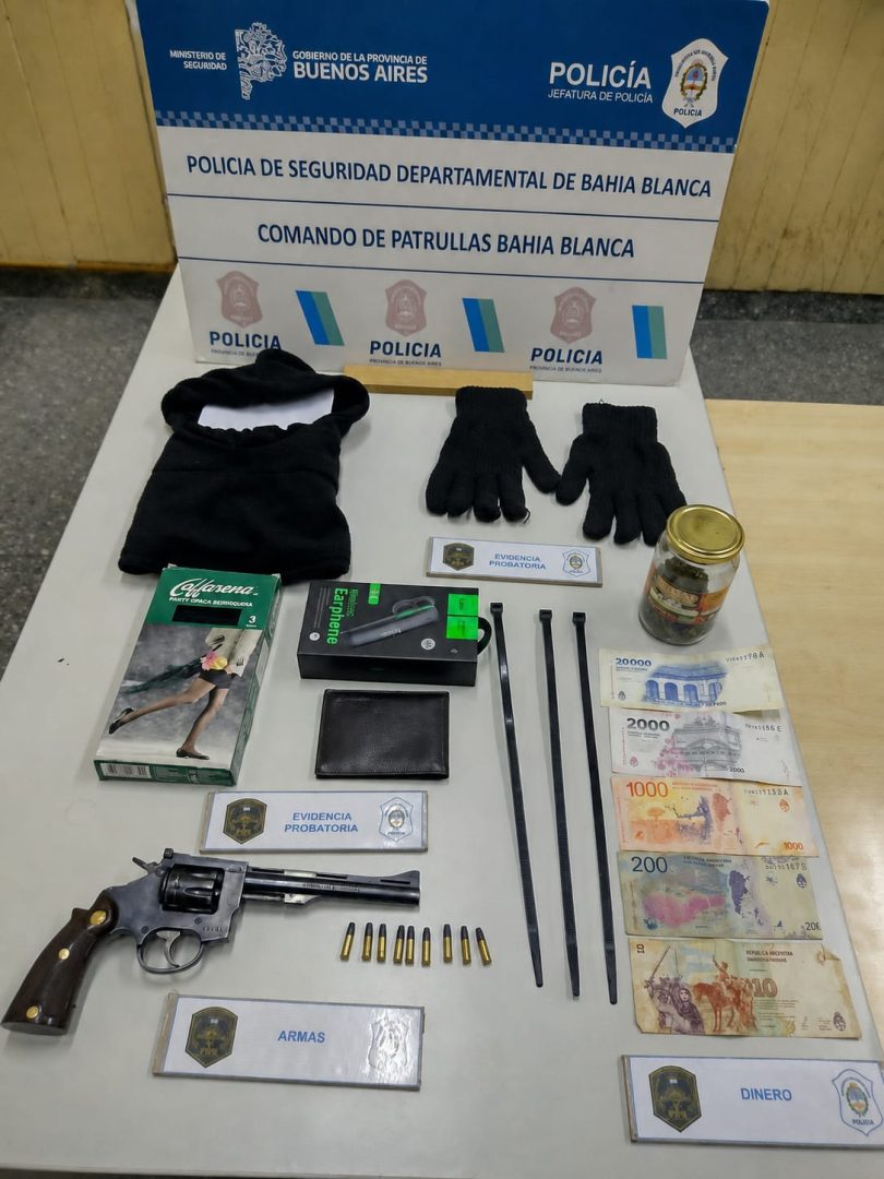 Una adolescente de 15 años entró a robar, armada, a una casa de Aldea Romana y fue detenida