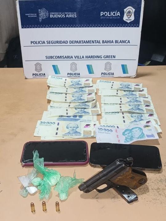 Chocó contra un poste y le encontraron un arma y cocaína: el conductor tiene antecedentes por atropellar y matar a una mujer en 2023